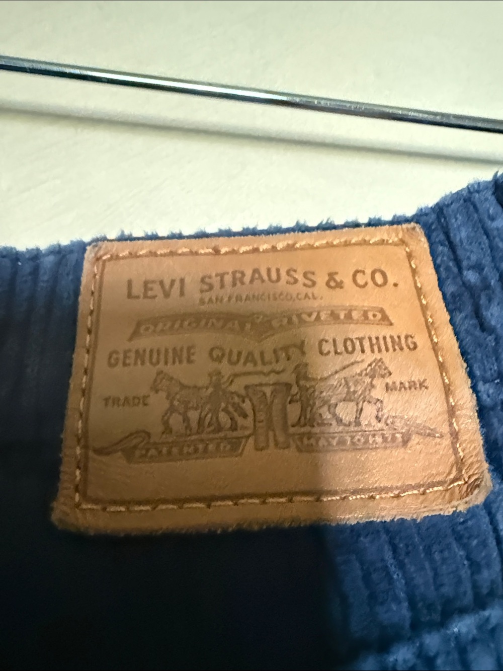 Levi's Navy Wide-Leg Rib Cage Corduroy Jeans size 26 - Picture 5 of 8